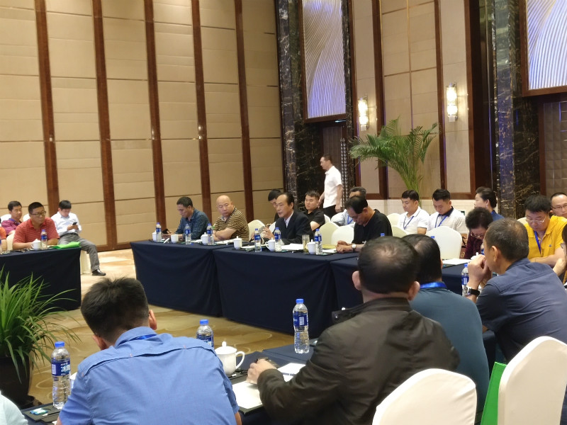 湖南奔驥環保能源科技有限責任公司,環保設備設計,垃圾處理設備,廢輪胎處理設備 湖南奔驥環保能源科技有限責任公司,環保設備設計,垃圾處理設備,廢輪胎處理設備